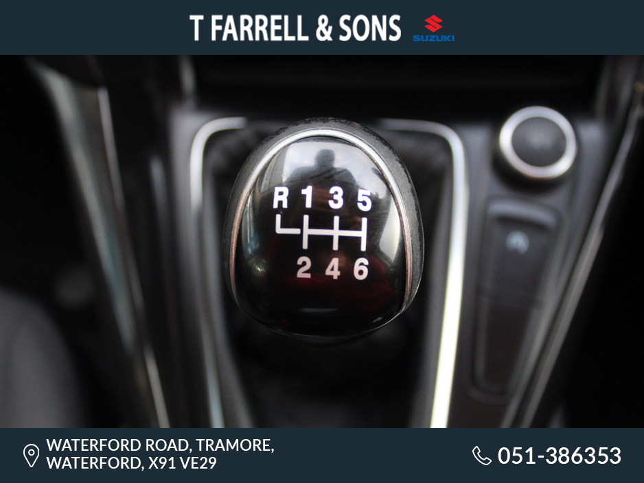 2018 Ford Focus - image 15