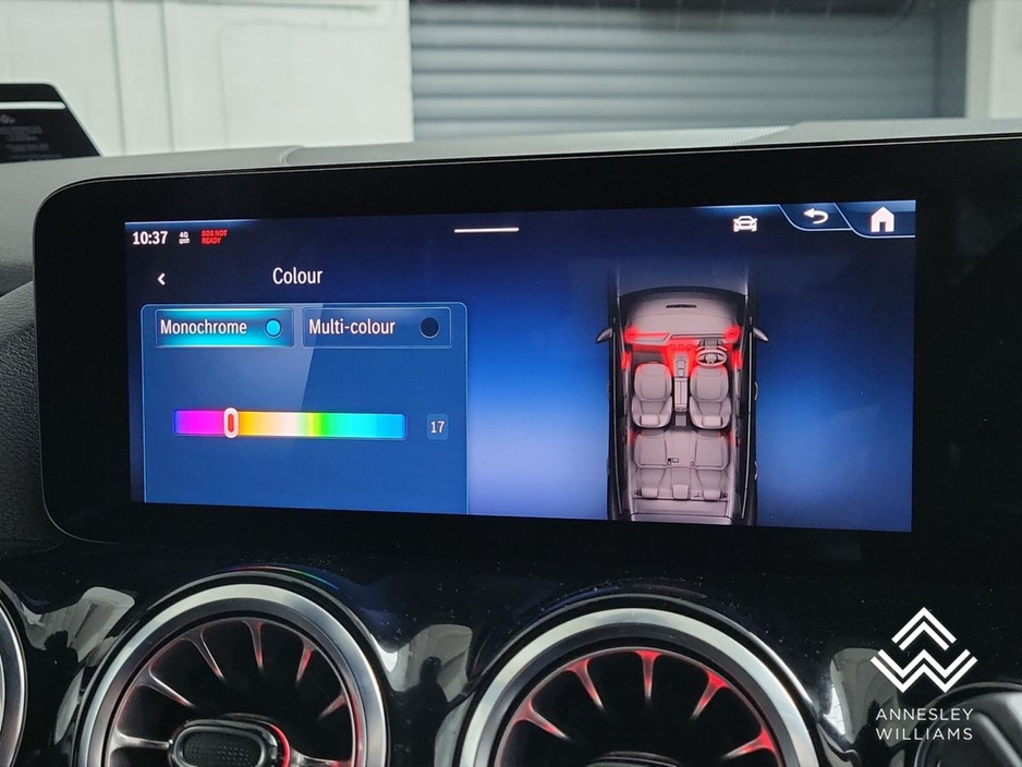 2025 Mercedes-Benz GLA Class GLA250e AMG Line Executive Exclusive Edition