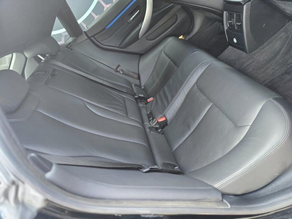 2020 BMW 4 Series - image 18