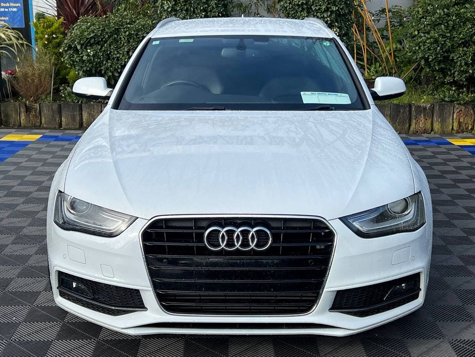 2015 Audi A4 - image 14