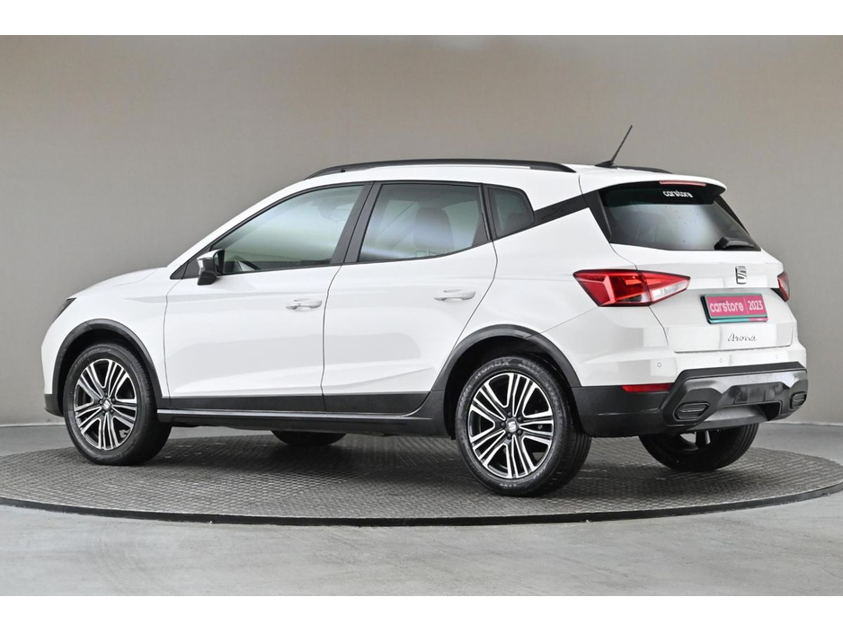 2023 SEAT Arona - image 6