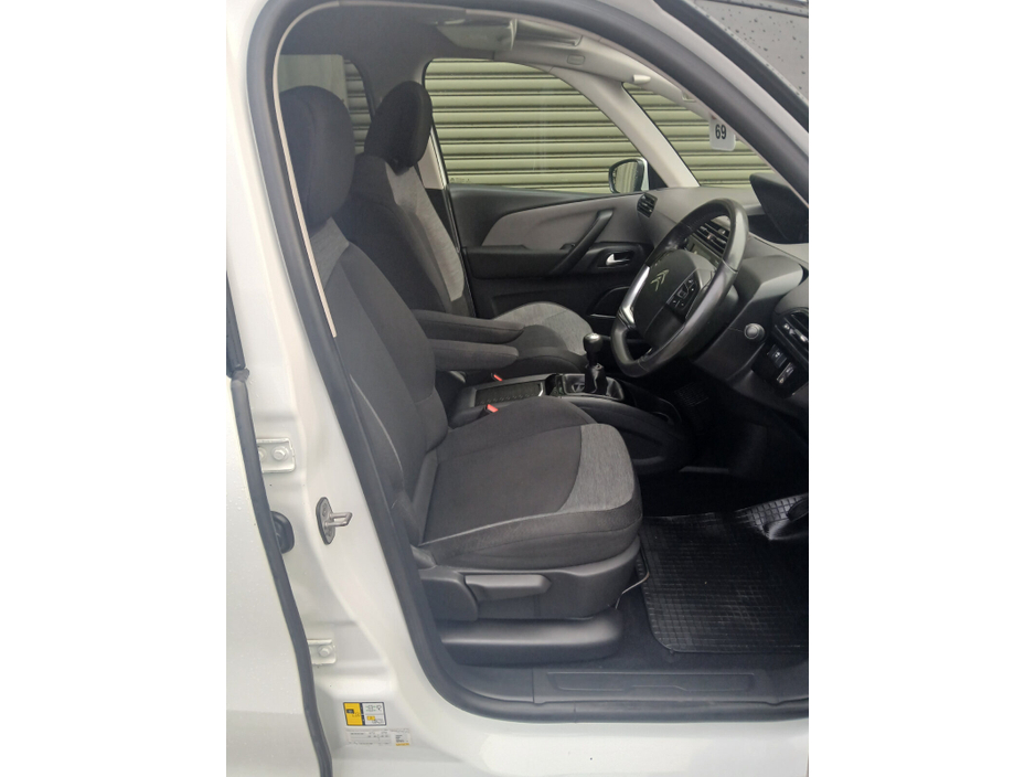 2017 Citroen C4 BlueHDi 100 Touch €10,250