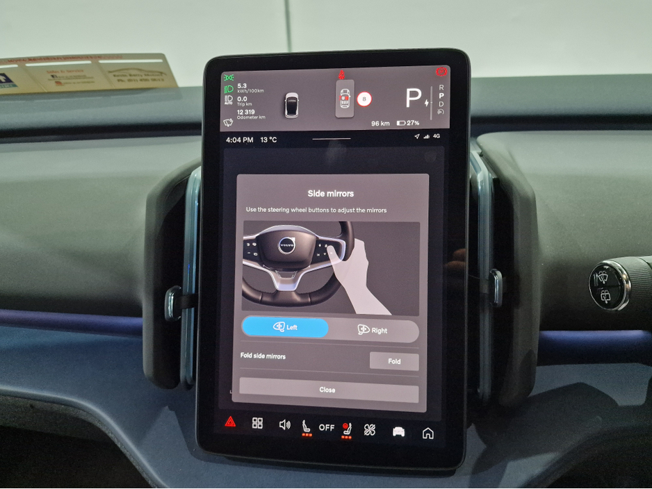 2024 Volvo EX30 - image 27