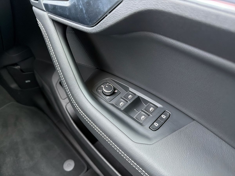 2026 Volkswagen Touareg Touareg R-Line Final Edition 231HP €113,980