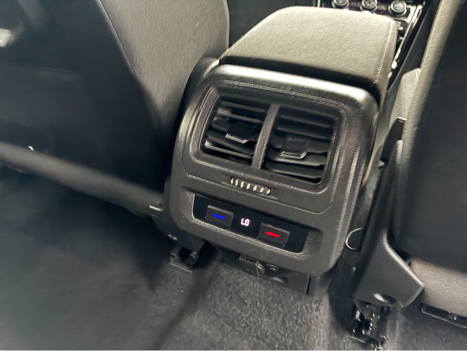 2016 Volkswagen Touran ( 162 REG R-LINE EDITION 1.4 TSI AUTO 7 SEATER CARPLAY ANDROID AUTO  LARGE TOUCH SCREEN -  SPECIALISING IN IMPORTS OF GERMAN AUTOMATIC HI SPEC €18,500