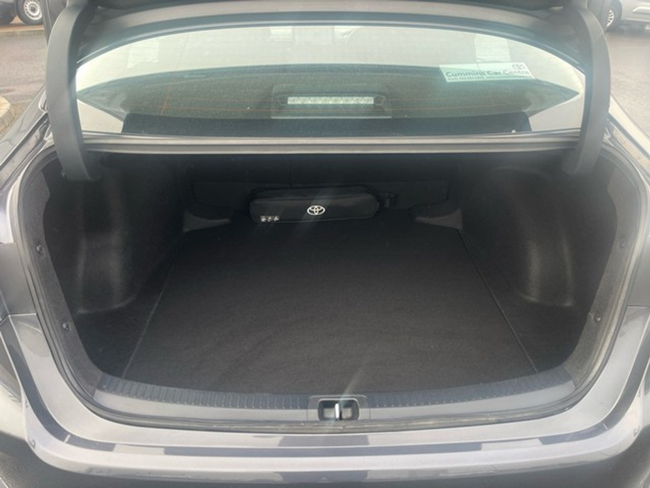 2023 Toyota Corolla - image 10