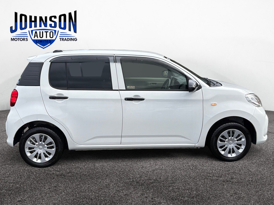 2020 Toyota Passo - image 5