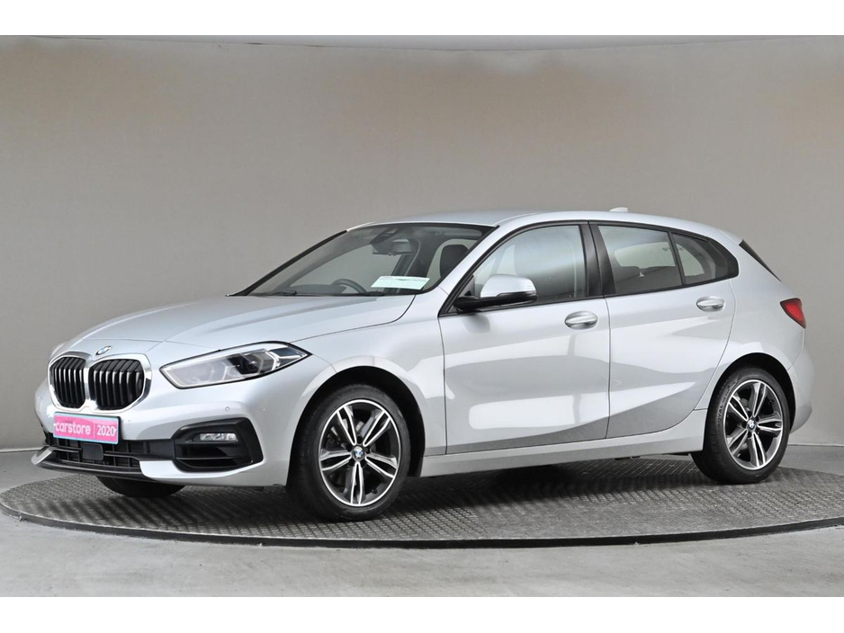 2020 BMW 1 Series - image 4