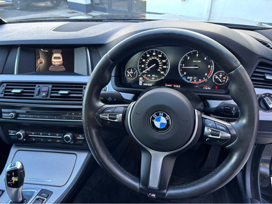 2016 BMW 5 Series - image 19