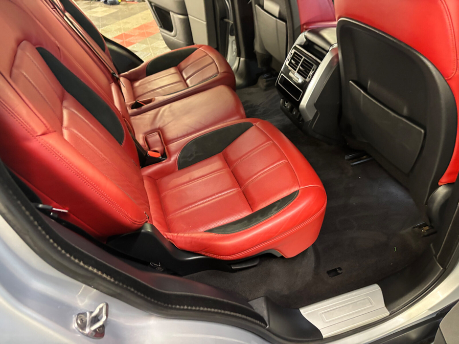 2021 Land Rover Range Rover Sport - image 12