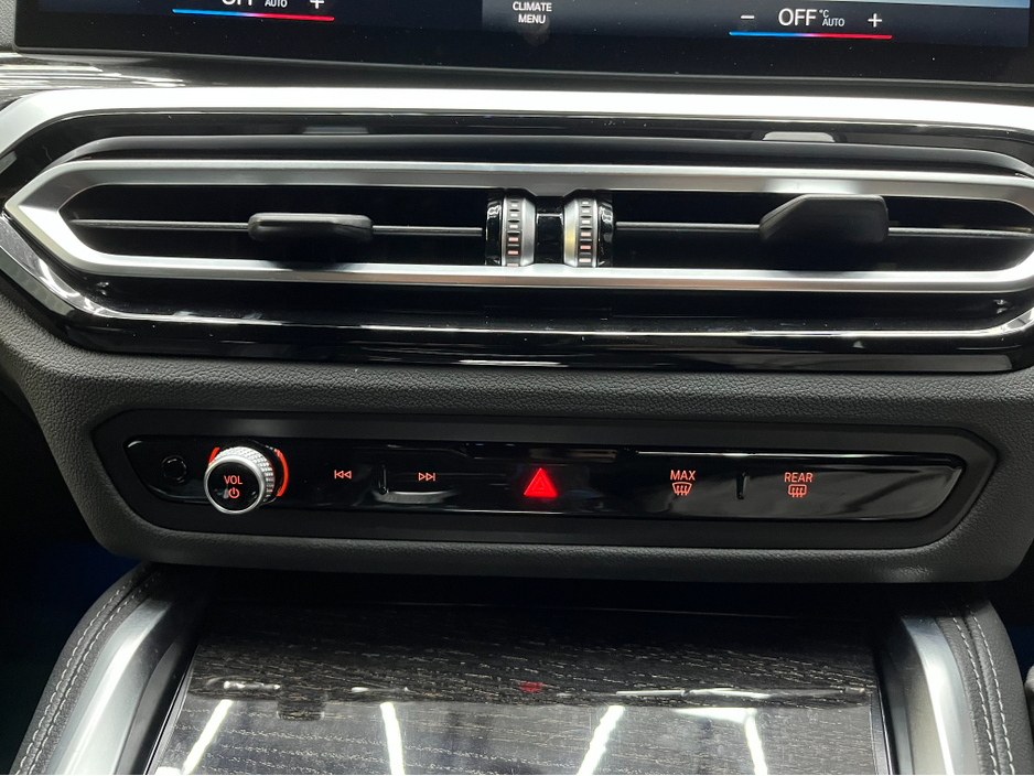 2022 BMW i4 €33950! 2022 BMW I4 ELECTRIC AUTOMATIC / CRUISE CONTROL / 360° PARKING CAMERA / ELECTRIC MEMORY & HEATED SEATS / HEATED REAR SEATS / APPLE CARPLAY / AMBIENT LIGHTS €33,950