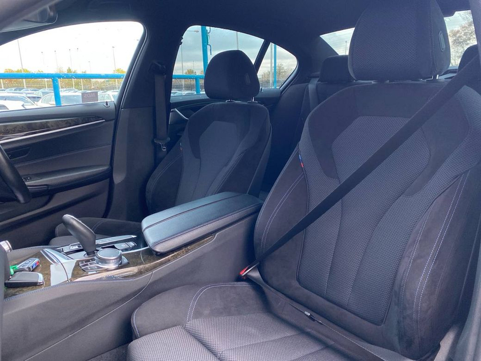 2018 BMW 5 Series 523d M-SPORT 2.0 AUTO // POWERED HALF ALCANTARA M-SPORT SEATS // 360 DEGREE REVERS CAMERA // DIGITAL CLUSTER €26,900