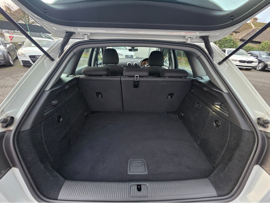 2018 Audi A3 1.4 TSI VIRTUAL CLOCKS SAT NAV -REVERSE CAMERA  - CARPLAY - ANDROID AUTO- BLIND SPOT REAR TRAFFIC ASSIST - DISCOVER PRO - €17,950