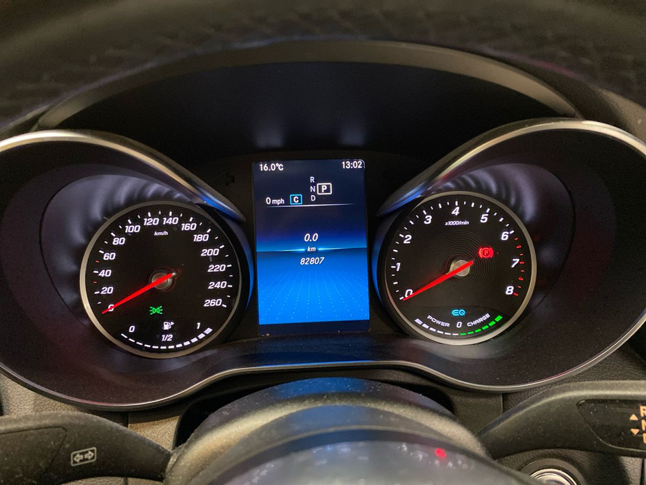 2022 Mercedes-Benz C Class - image 9