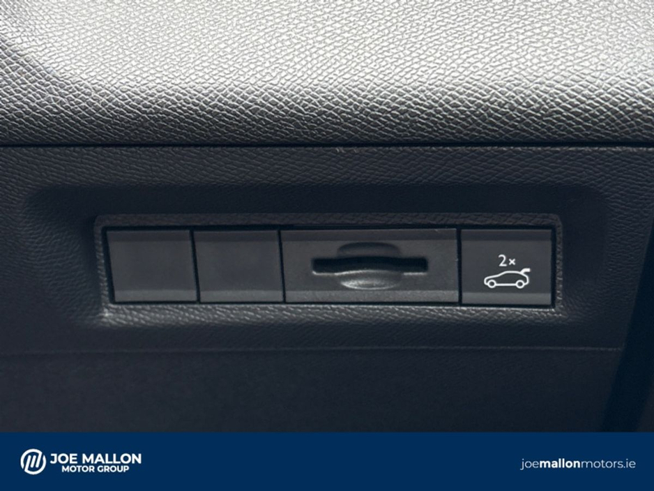 2024 Peugeot 408 - image 21