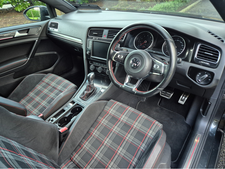2014 Volkswagen Golf GTI Performance - 230BHP - 19 Inch "Santiago" Alloys - Electronic Differential Lock - Larger Brakes With GTI Branding - Two Keys - 12 Month Warranty €18,950