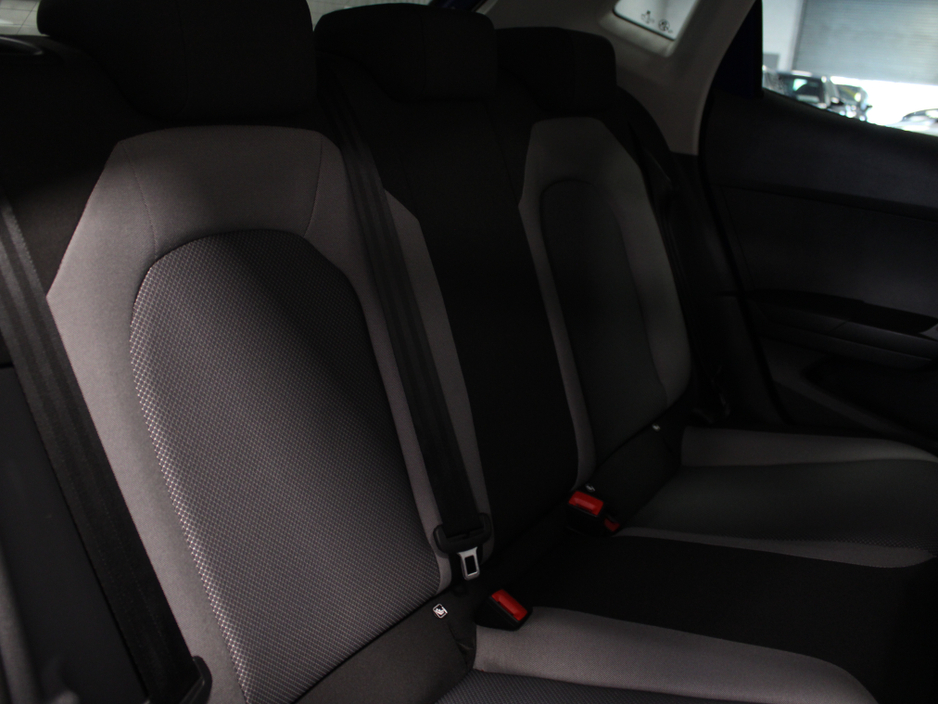 2018 SEAT Ibiza - image 26