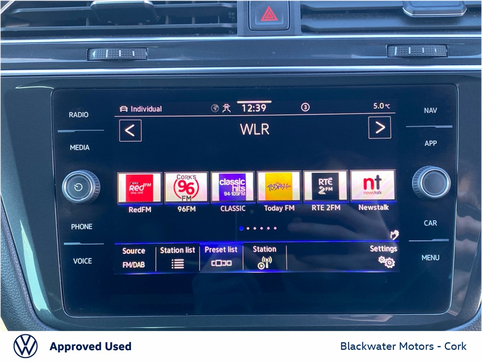 2024 Volkswagen Tiguan - image 16