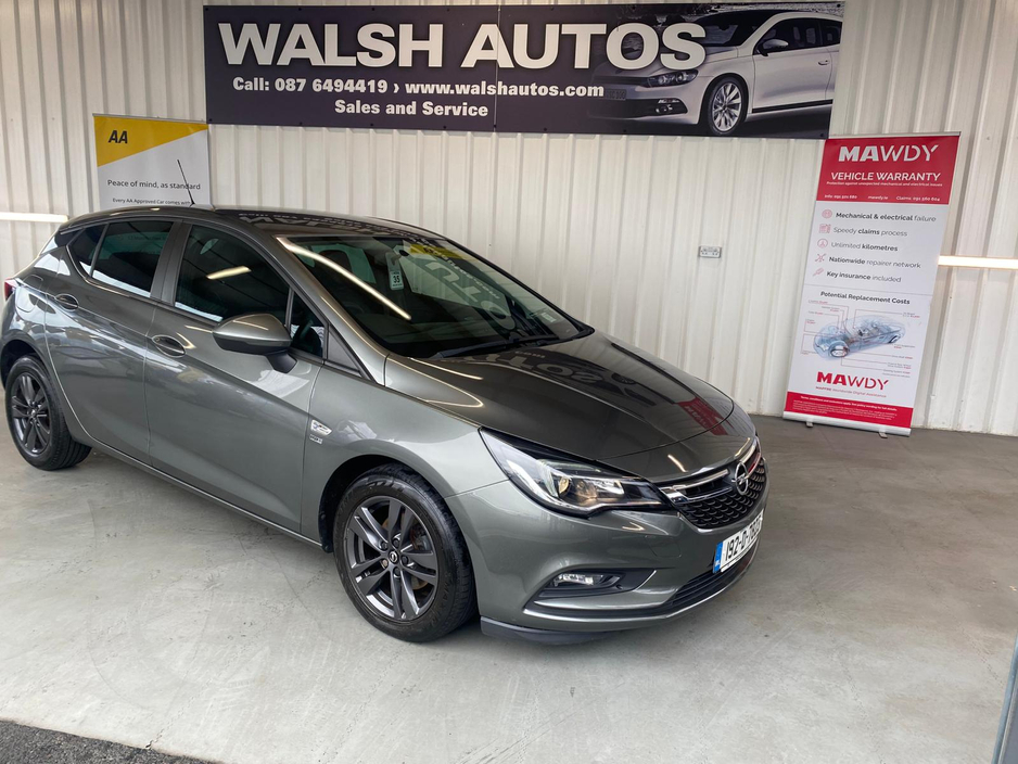 2019 Opel Astra - image 5