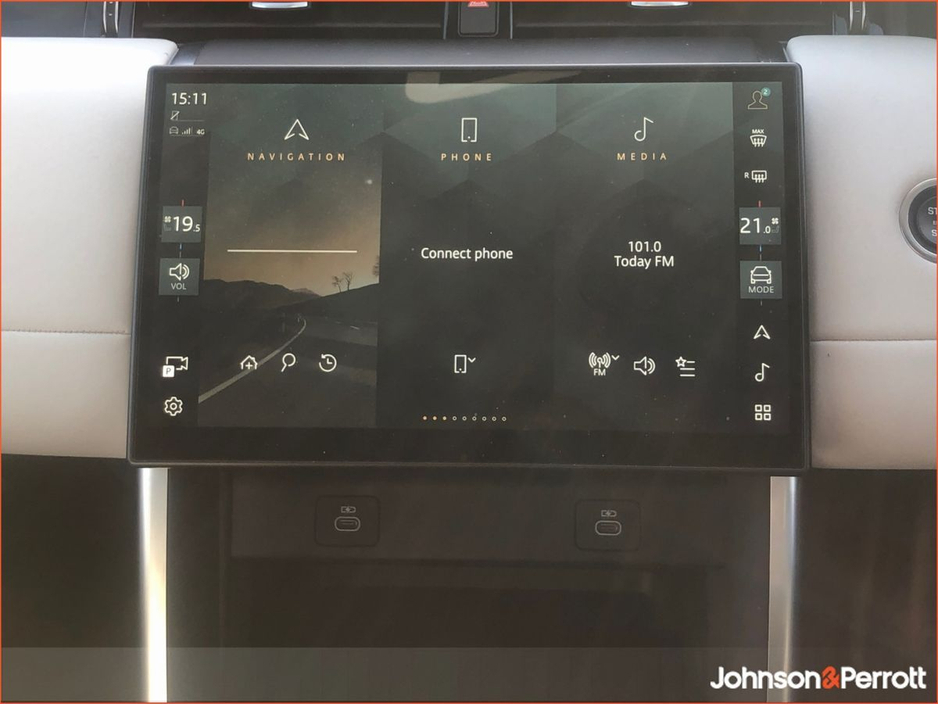 2024 Land Rover Discovery Sport 1.5 I3 PHEV 309 PS AWD S Auto €54,900