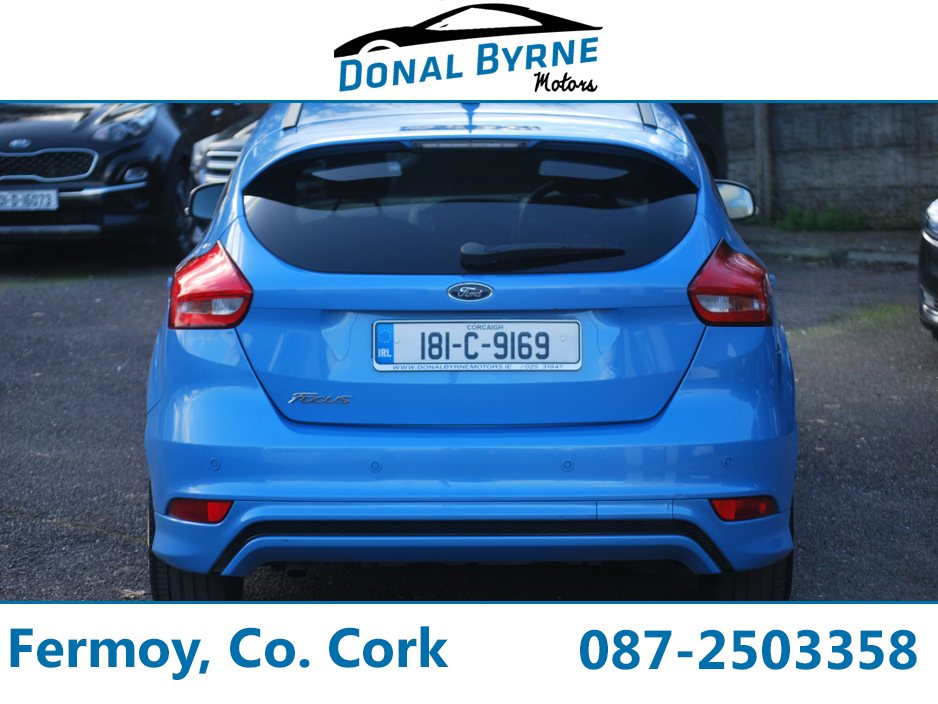 2018 Ford Focus - image 5