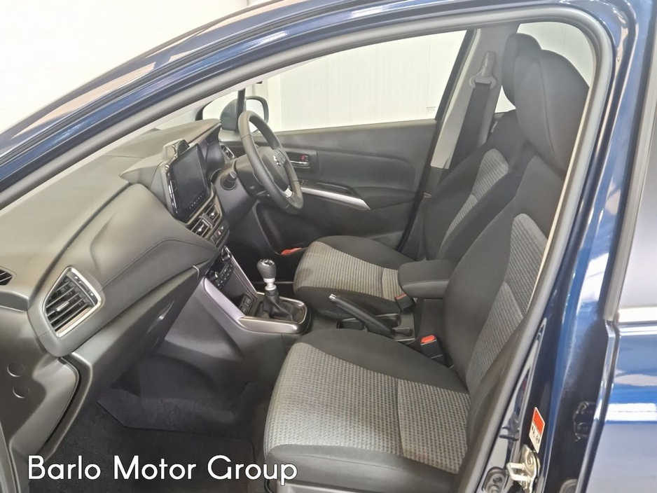 2026 Suzuki S-CROSS 1.4 Motion €33,975