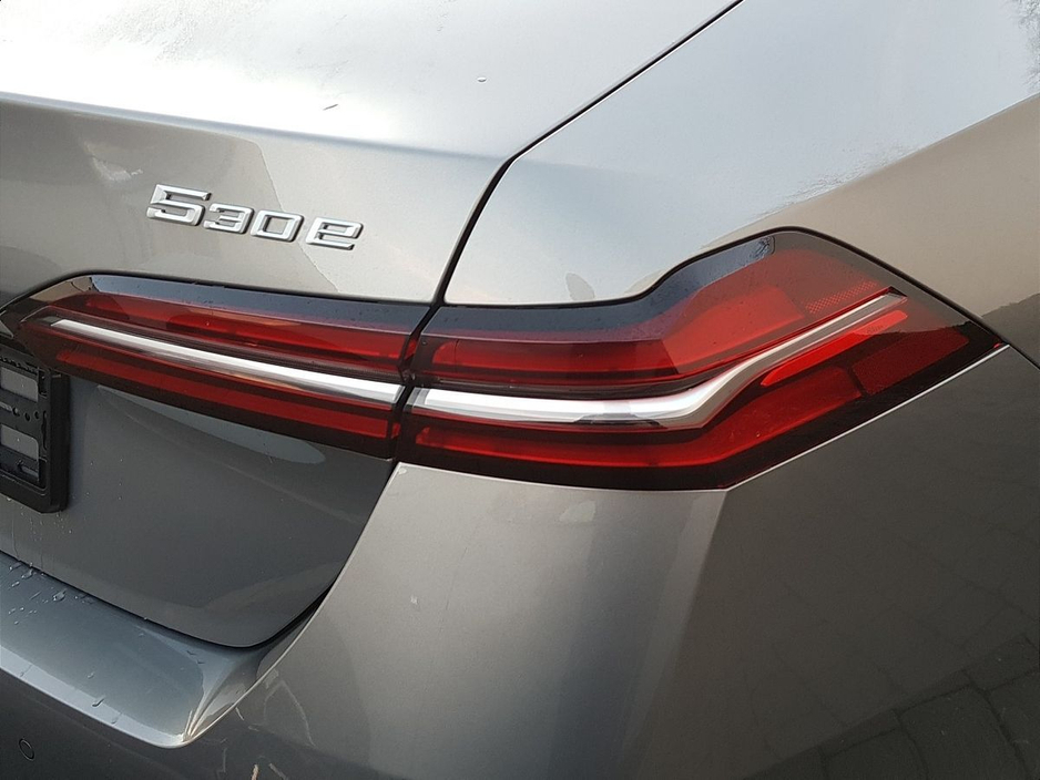 2026 BMW 5 Series 530e M Sport Saloon €77,980