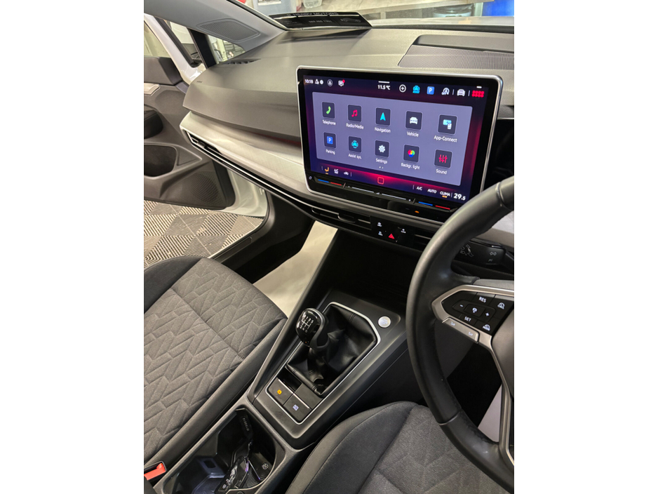 2025 Volkswagen Golf GOLF EDITION 75 2.0 TDI 116HP €33,950