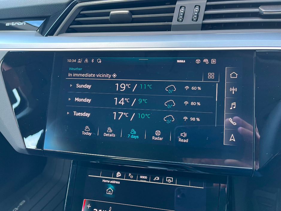 2023 Audi e-tron - image 30