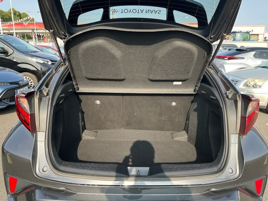 2021 Toyota C-HR *WAS €27,888 NOW €26,888* SPORT 1.8 HYBRID €26,888