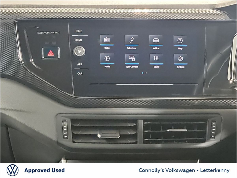 2025 Volkswagen Polo - image 11