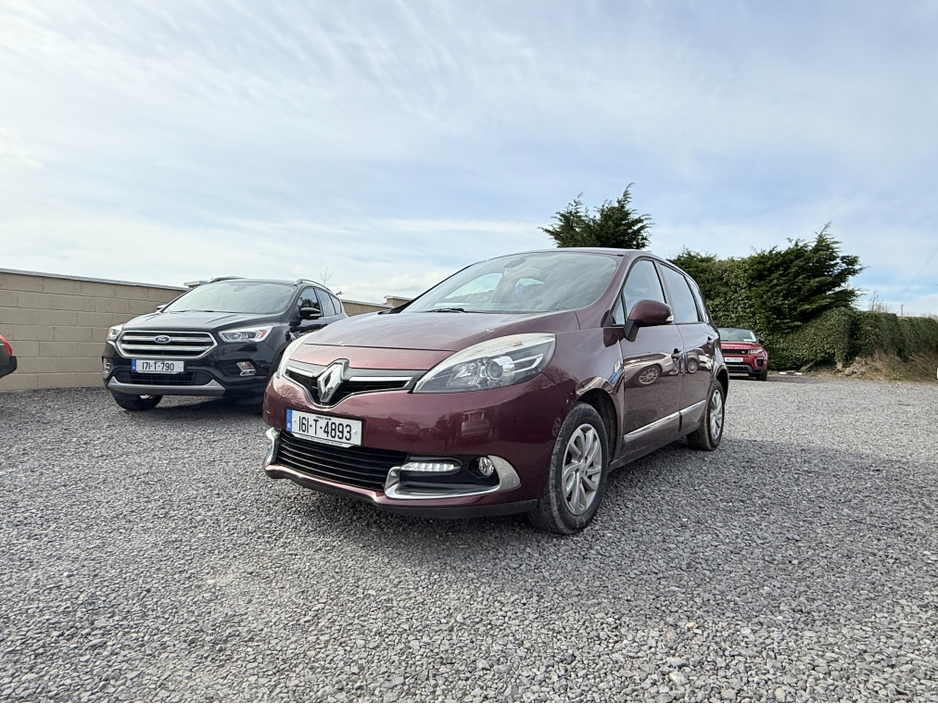 2016 Renault Scenic - image 3