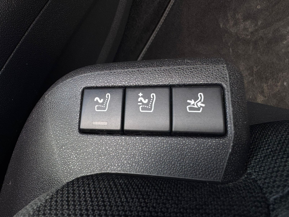 2018 Citroen Grand C4 Picasso - image 13