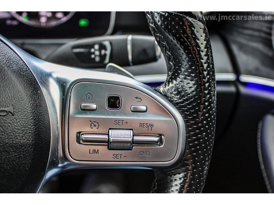 2020 Mercedes-Benz E Class E 300 de Plug-in Hybrid AMG Line €30,750