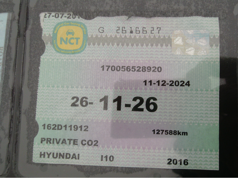 2016 Hyundai i10 - image 2