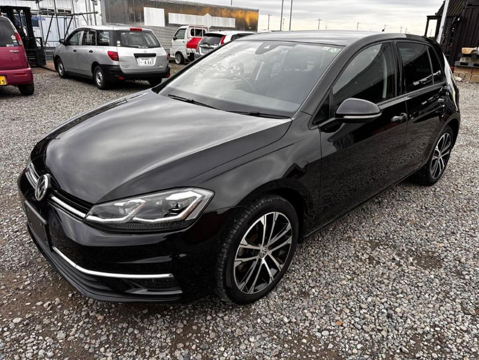 2019 Volkswagen Golf - image 7