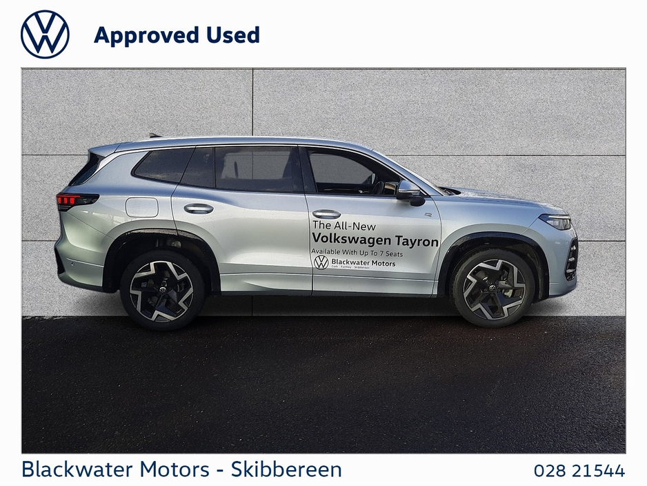 2025 Volkswagen Tayron - image 11