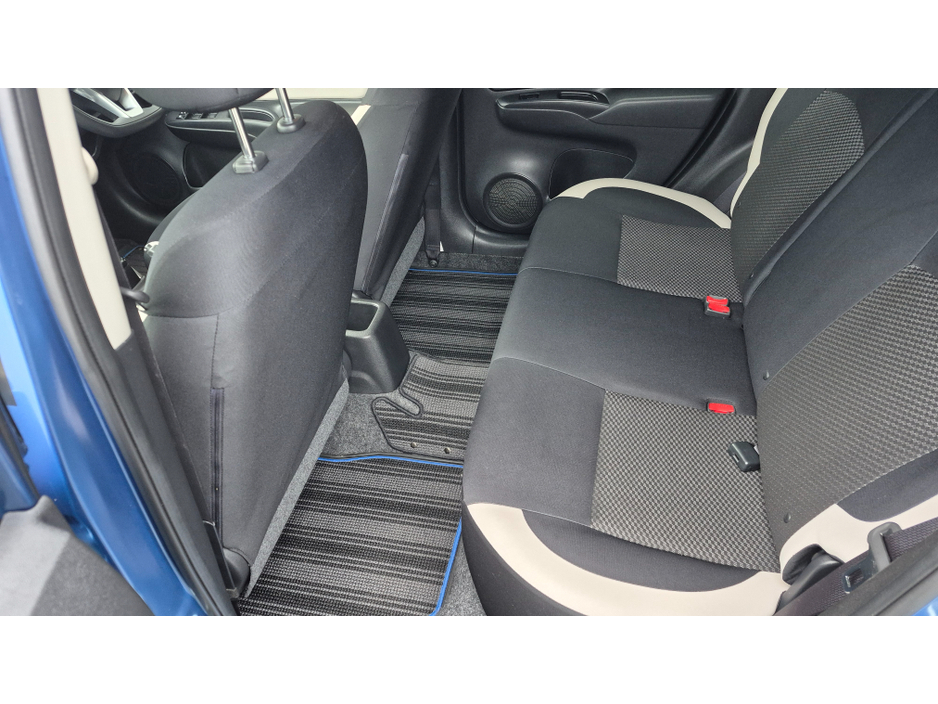 2017 Nissan Note - image 9