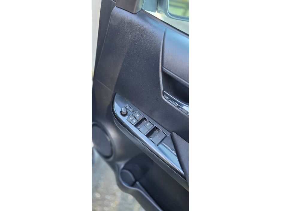 2022 Toyota Hilux  €31,950