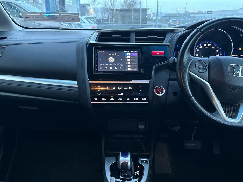 2017 Honda Fit 1.5L Petrol Hybrid Automatic €11,950