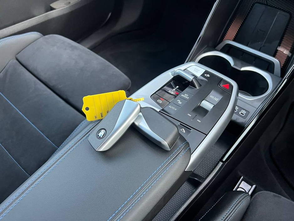 2025 BMW iX1 - image 11