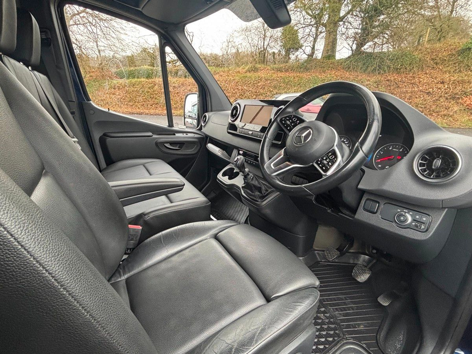 2026 Mercedes-Benz Sprinter - image 15