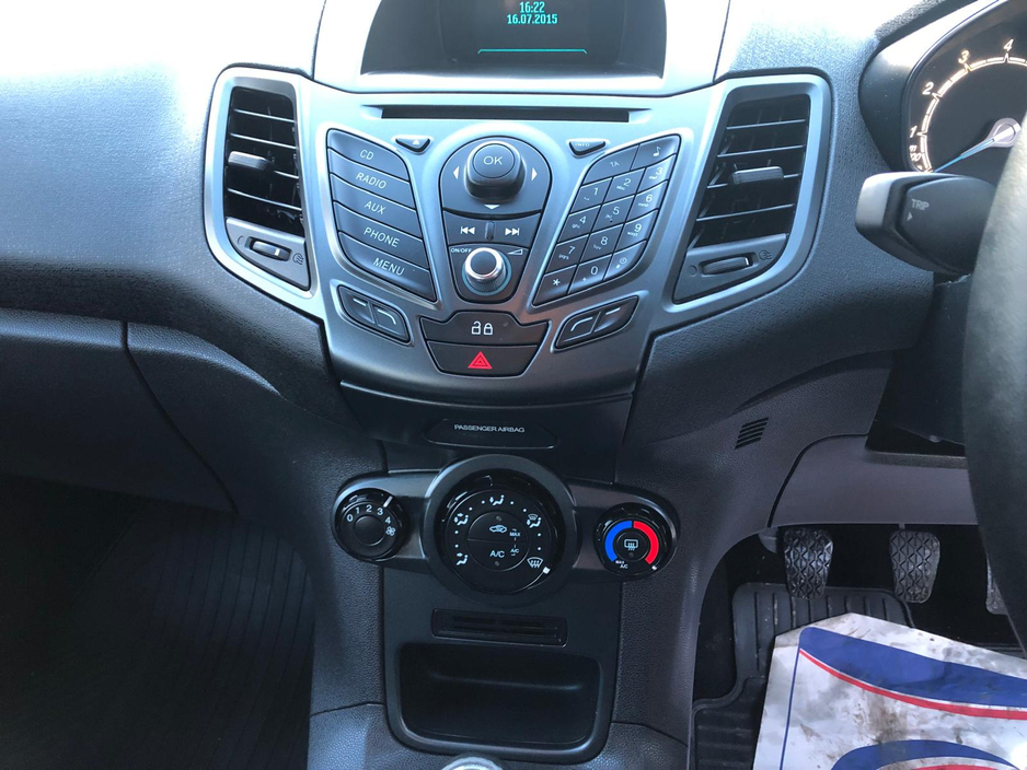 2014 Ford Fiesta MCA ZETEC 1.25 60PS M5 4DR €7,500