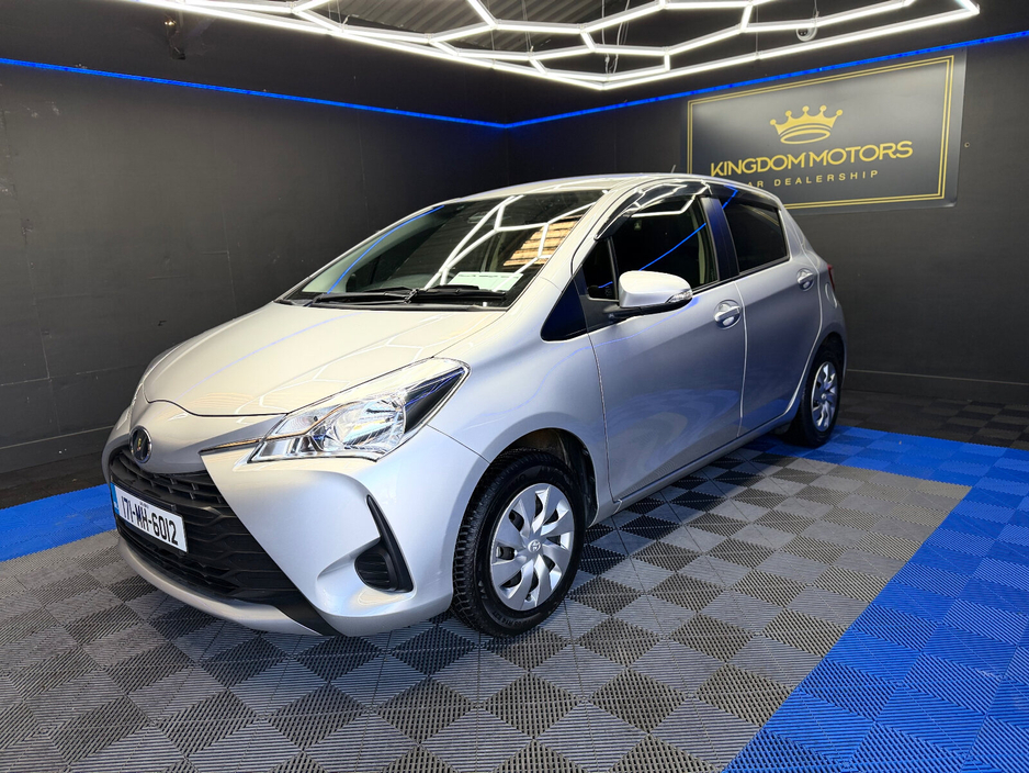 2017 Toyota Vitz 1.0 VVT-i 3Dr Terra €12,900