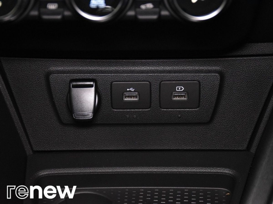 2022 Dacia Duster - image 26