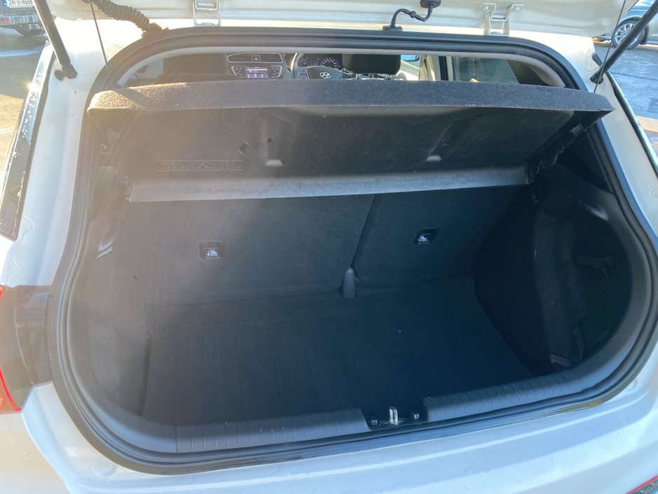 2019 Hyundai i20 1.2 Deluxe €13,950