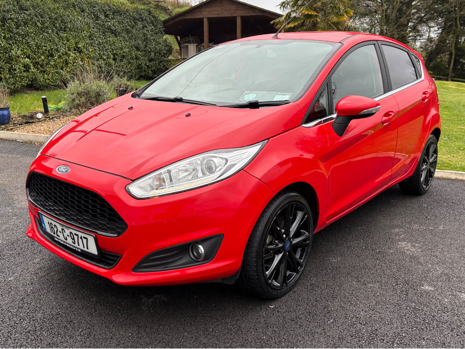 2016 Ford Fiesta - image 16
