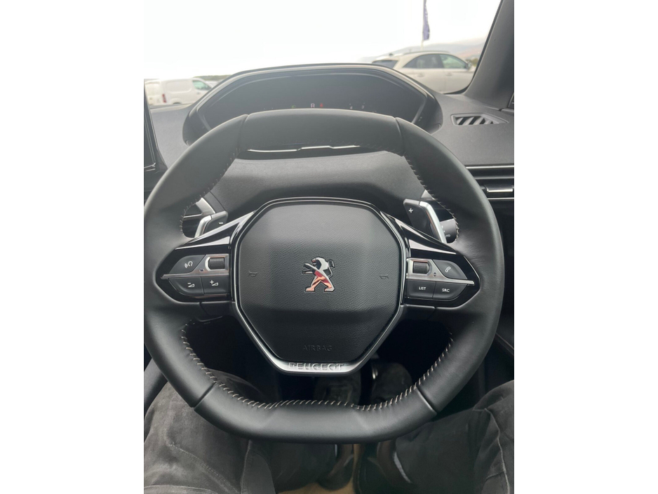 2025 Peugeot 5008 1.5 BlueHDi 130bhp Allure Auto