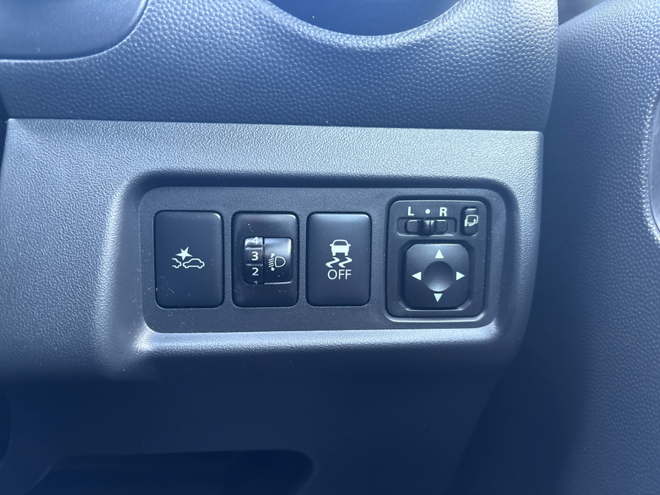 2018 Mitsubishi Mirage - image 15