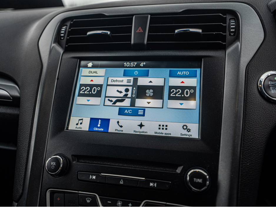 2018 Ford Mondeo 2018 Mondeo 2.0d TITANIUM/High spec/1yr warranty €15,888